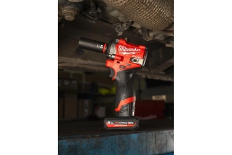 Гайковерт аккумуляторный Milwaukee M12 FCIWF38G3-502X