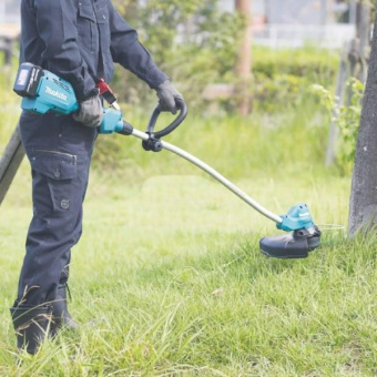 Триммер аккумуляторный Makita DUR 189 Z