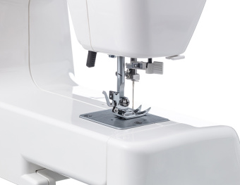 Швейная машина Janome XV-7
